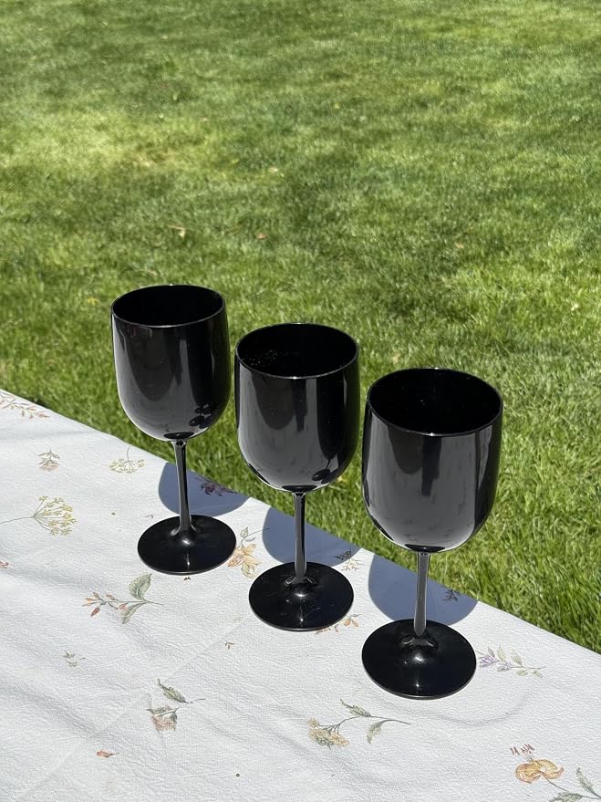 FOX & GRAPES Plastic Stemmed Wine Glasses | Unbreakable/Shatterproof, Reusable, Food Safe, Dishwasher Safe, For Birthday and Party, 16oz (Black, Set of 12)