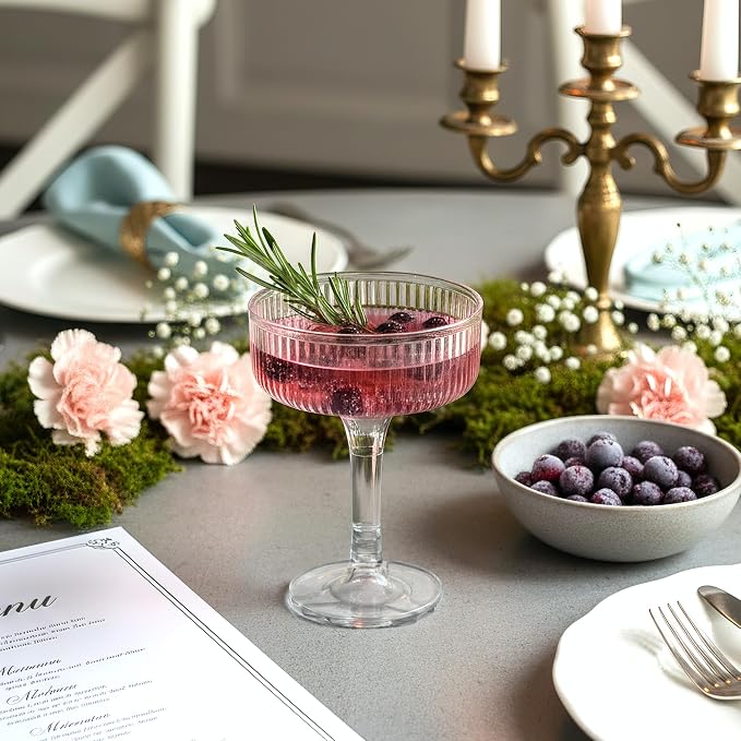 Houmury 20 Pcs 7oz Plastic Champagne Glasses Unbreakable Plastic Martini Glasses Flutes Reusable Clear Acrylic Coupe Drinkware For Wedding Birthday Party (20, Clear)