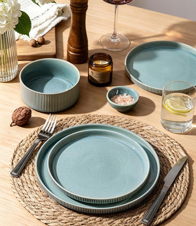 GBHOME 12-Piece Stoneware Dinnerware Set for 4 – Ribbed Ceramic Plates and Bowls, Scratch-Resistant, Microwave & Dishwasher Safe, Reactive Glaze, Malachite Green