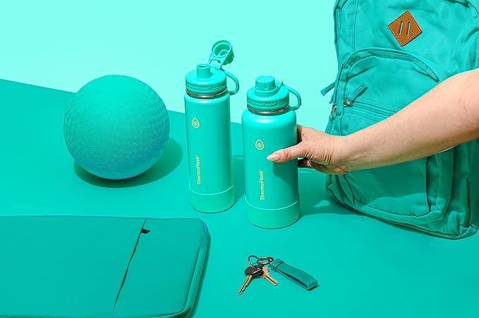 ThermoFlask Insulated Water Bottle with Spout Lid (32 oz, Screamin' Green) - Leakproof, Stainless Steel Water Bottle for Cold & Hot Drinks, Travel & Daily Hydration