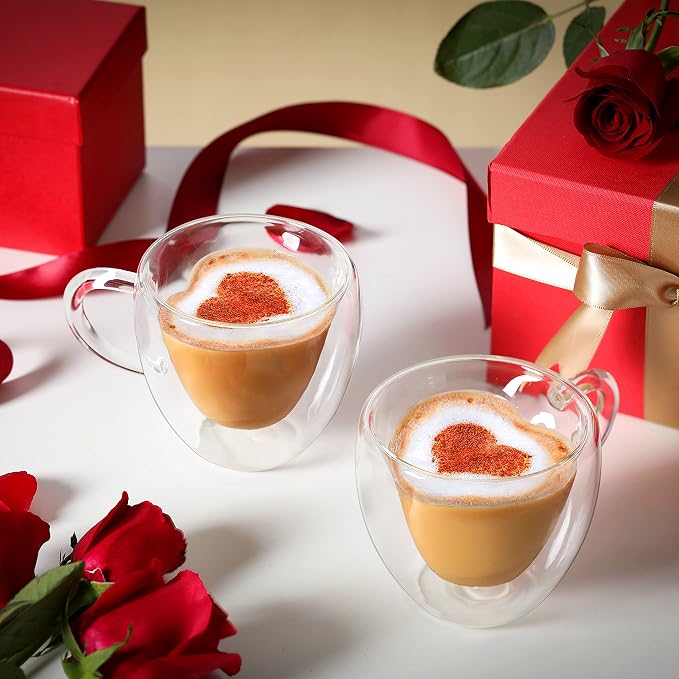 CNGLASS Double Wall Heart Shaped Glass Coffee Mugs 5oz(Set of 2),Insulated Clear Tea Cups with Handle,Unique Glass Espresso Mugs for Coffee,Cappuccino,Latte,Milk