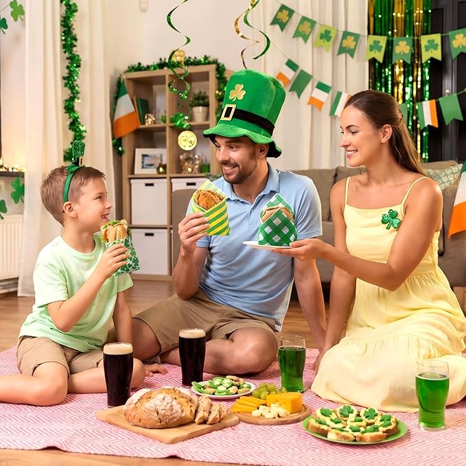 Reallnaive 300 Pcs St. Patricks Day Wax Paper Sheets 12 x 12 Inch Green Shamrock Parchment Deli Tissue Paper Sandwich Wrapping Sheets Food Basket Liners for Kitchen Restaurant Baking Supplies, 6 Style