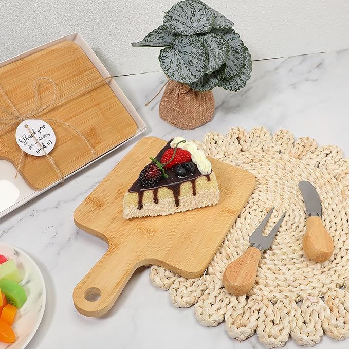 Nuogo 16 Set Wedding Bridal Shower Cheese Board Party Favors Wooden Mini Charcuterie Boards and Knives Set with Thank You Tags Bamboo Board Gifts for Guests Valentine Bridal Birthday Party(Rectangle)
