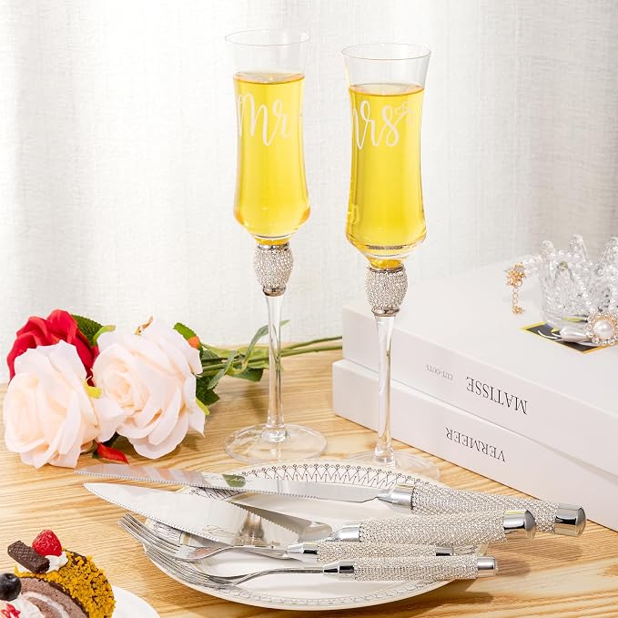 Wedding Cake Knife and Server Set, 6 Pieces Mr and Mrs Champagne Flutes Glasses and Cake Cutting Set for Wedding, Bridal Shower Gifts, Engagement Gifts for Couples