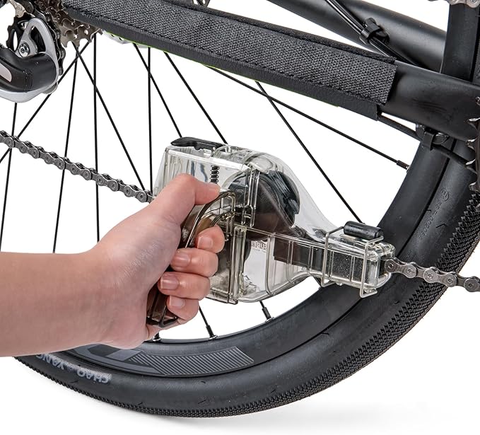 Super B Bike Chain Clearer - Cleaning Tool Scrubber with Rotating Brushes - Bicycle Clean Tool for Cleaning Bicycle Chain (TB-3209)