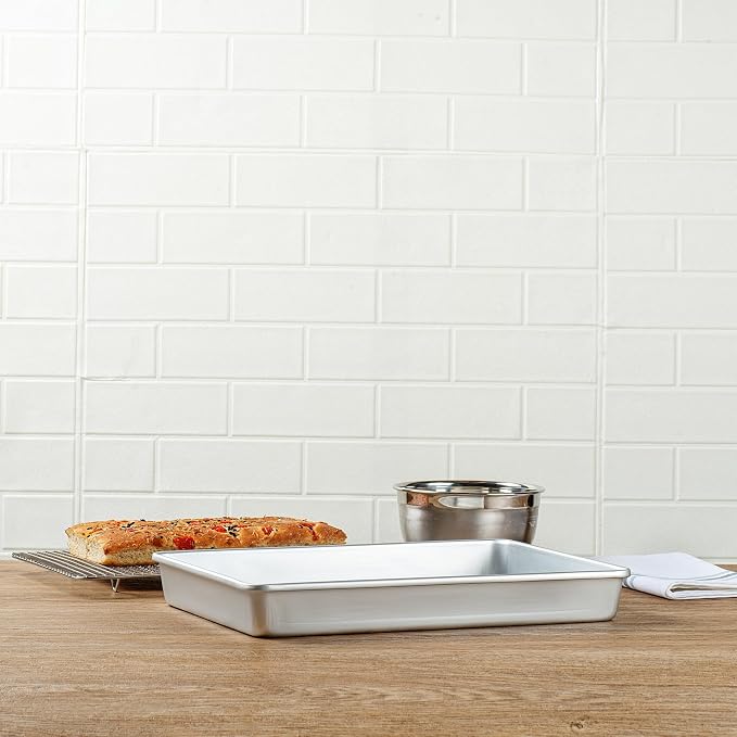Restaurantware-Met Lux 15 x 12 x 2 Inch Straight-Sided Baking Tin, 1 Rectangular Cake Pan - Oven-Ready, Freezable, Anodized Aluminum Baking Sheet Cake Pan, Greaseproof, For Birthday