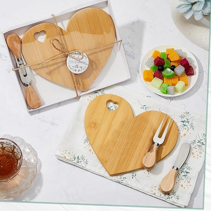 Patelai 2 Set Bridal Baby Shower Favor Heart Cheese Board with Knife, Wood Mini Charcuterie Board Thank You Gift Box for Guest Bridal Baby Shower Prize Wedding Valentines Birthday (Bamboo Color)