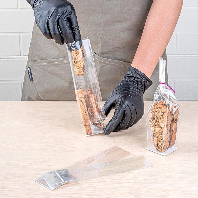 Restaurantware Plastic Treat Bags 100 Count 2 x 2 x 8.25 Inches Heat-Sealable Goodie Packaging Flat Bottom Design Clear