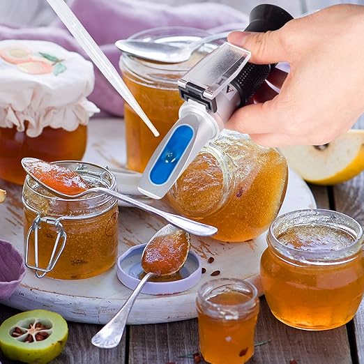 Honey Refractometer with ATC - Tiaoyeer Refractometer for Honey Moisture, Brix and Baume, 58-90% Brix Scale Range Honey Moisture Tester (Honey Refractometer)
