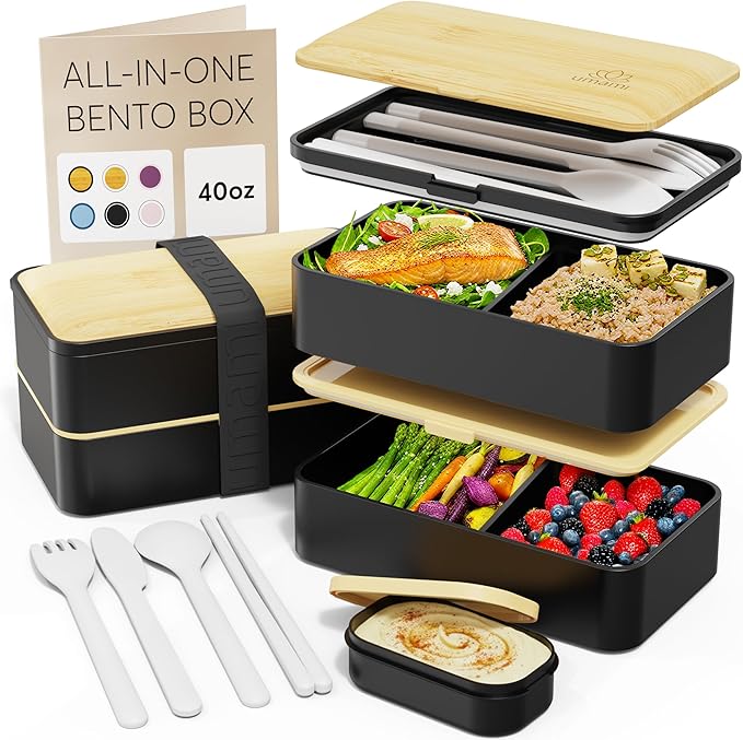 Umami Bento Box Adult All-In-1 w/4 Utensils, Big Sauce Jar, 2 Dividers, 100% Leakproof, Microwave & Dishwasher Safe Stackable Bento Lunch Box Containers for Men/Women, Black & Bamboo, 40 oz