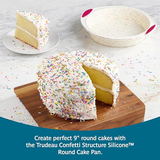 Trudeau Round Cake Pan 9"-White Confetti/Fuchsia -05118557