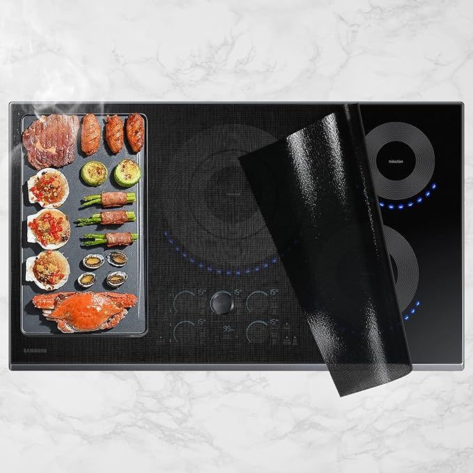 Cook's Aid Induction Cooktop Protector Mat 20.4x30.7 In, Translucent (Magnetic) Electric Stove Burner Covers Antiscratch as Glass Top Stove Cover, Silicone Induction Cooktop Mat for Electric Stove Top