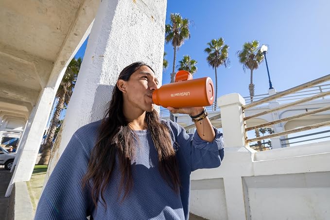 LifeStraw Go Series — Insulated Stainless Steel Water Filter Bottle for Travel and Everyday Use removes Bacteria, Parasites and Microplastics, Improves Taste, 1L, Kyoto Orange