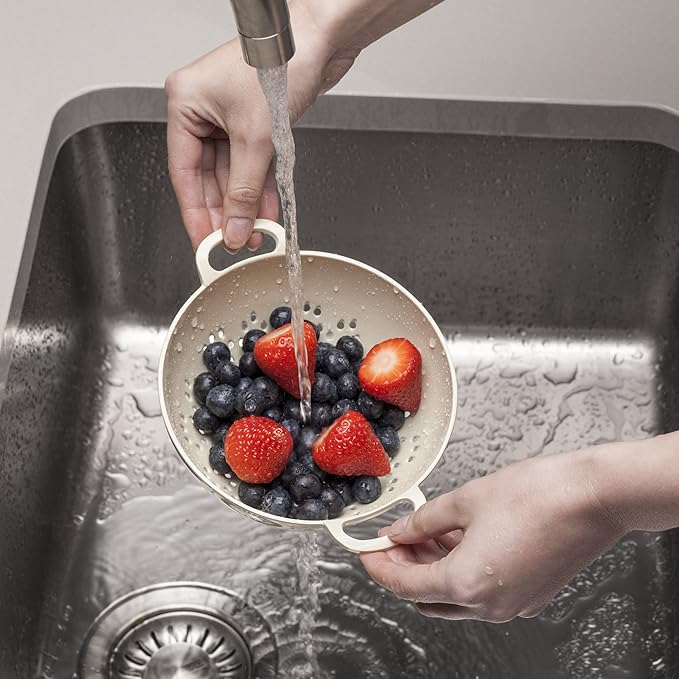 Zeal Colander Small (6”/15cm), Melamine, Cream, 19.5 x 15 x 7.5 cm