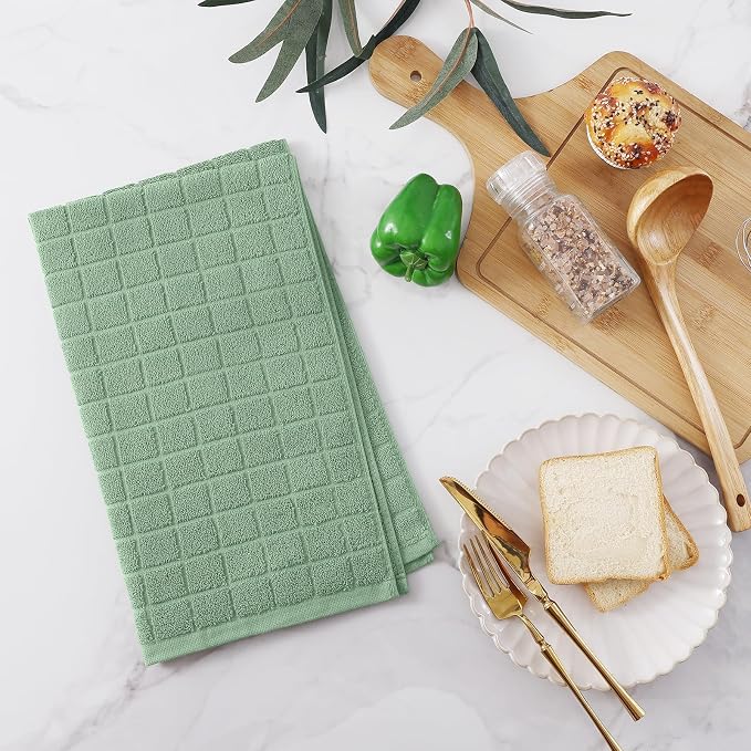 Homaxy Premium Cotton Kitchen Towels 16"x 28", Large Natural Ring Spun 390 GSM Dish Towels, Super Absorbent Terry Kitchen Hand Towels, Soft Tea Towels with Hanging Loop, Pure Grass Green, 4 Pack