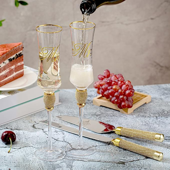 Wedding Cake Knife and Server Set, 7Oz Mr and Mrs Champagne Flutes and Cake Cutting Set for Wedding Engagement Bridal Shower Gifts (Gold)