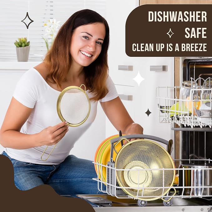 Baderke 7 Pcs Gold Kitchen Accessories Includes Stainless Steel Colander with Handles, 3 Gold Mixing Bowls with Airtight Lids and 3 Fine Mesh Strainer(Colander: 3 Qt, Mixing Bowls: 0.8/1/1.5 Qt)