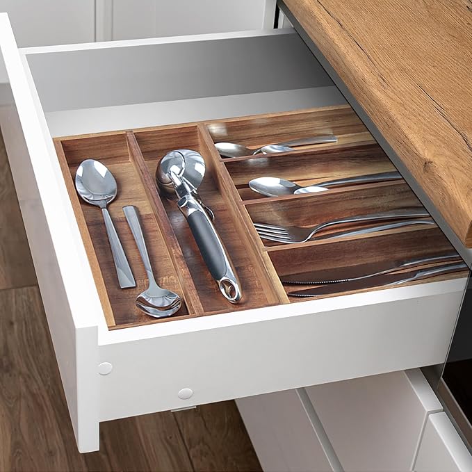 KITEISCAT Acacia Wood Silverware Organizer, Kitchen Utensil Drawer Organizer for Forks, Knives & Spoons, 6-Compartment Cutlery Tray, Flatware Holder