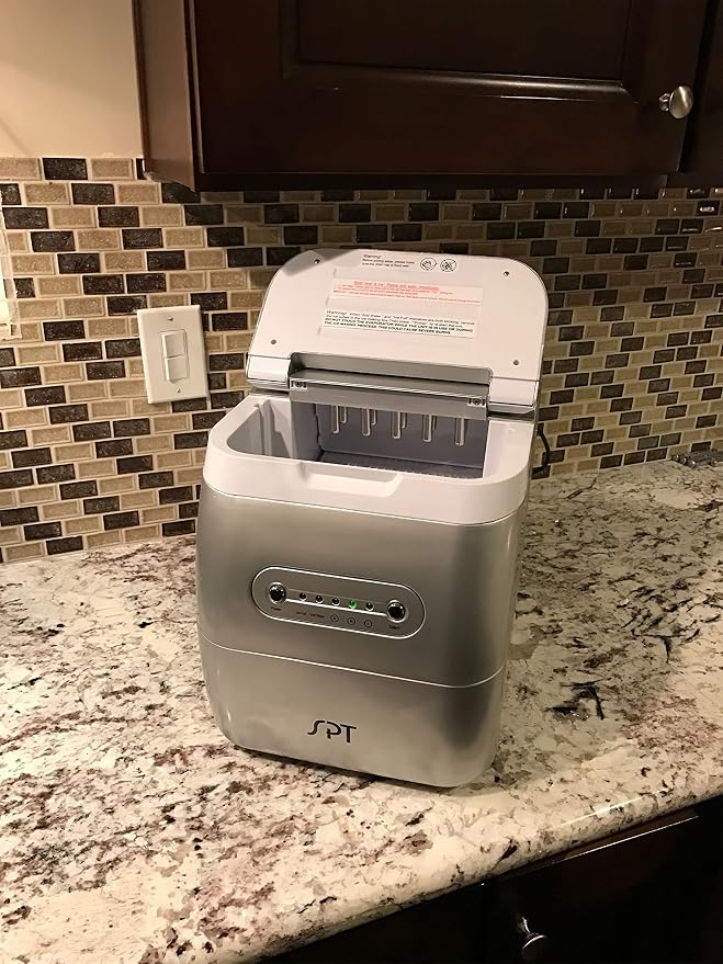 SUNPENTOWN IM-123SA: Portable Ice Maker – Silver