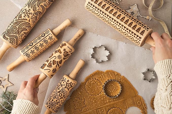 SCANDINAVIAN CHRISTMAS Embossing Rolling Pin Embossing Rolling Pin With Christmas Tree Deer Heart Gingerbread Cookies