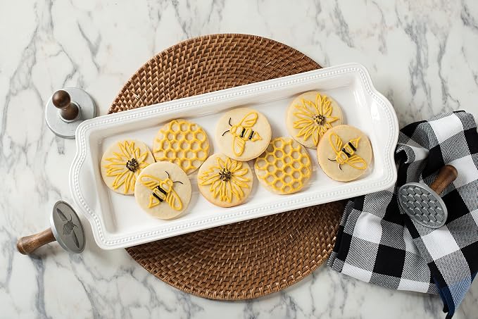 Nordic Ware Honeybee Cookie Stamps (Set of 3), Sturdy Cast Aluminium Cookie Stamp Set, Cookie Press Set Made in the USA, Sturdy and Durable Biscuit Maker Press Set