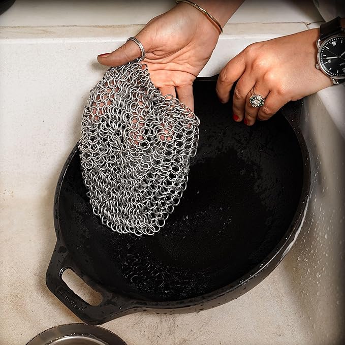 Mythrojan Cast Iron Scrubber 316L Stainless Steel 4 Pack Skillet Cleaner Chainmail Scrubber Scraper for Cast iron Pre-Seasoned Pans, BBQ Grills, Pot Cookware Cleaning