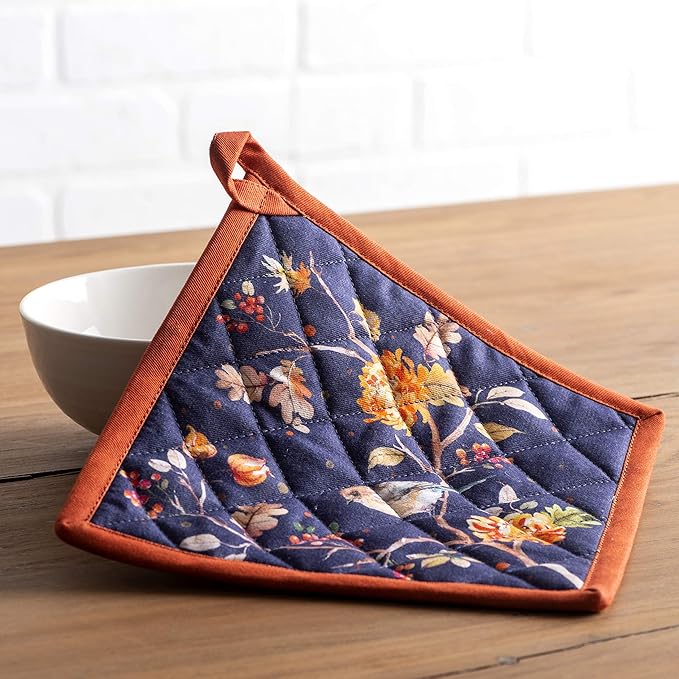 Maison d' Hermine Pot Holders 100% Cotton Heat Resistant Potholders 8" x 8" Hot Pads with Loop for Thanksgiving Christmas Decorations BBQ Cooking Baking Handling Hot Pans (Pack of 1, Kelim - Infinity)