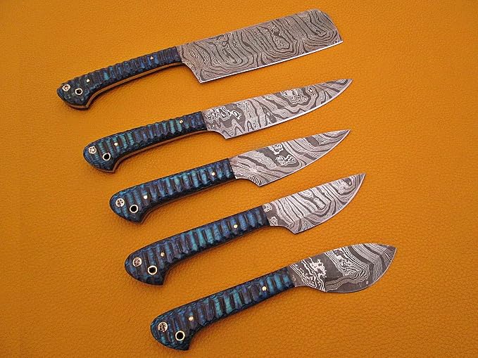 Custom made hand forged Damascus steel full tang blade kitchen knife set, Overall 45 inches Length of Damascus sharp knives (10.6+9.6+9.0+8.0+7.6) Inches, Leather suede sheath (Blue Jigged)