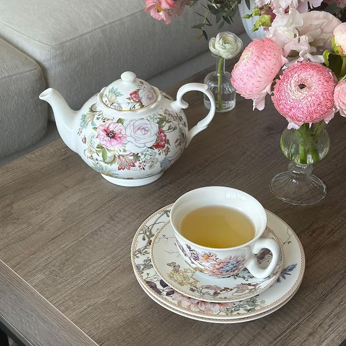 STP GOODS Bone China Tea/Coffee Cup and Saucer in Gift Box Fine Bone China Coffee Cup with Saucer Tea Cup and Saucer Set of One,Porcelain Cup and Saucer (Wildflower Meadow)