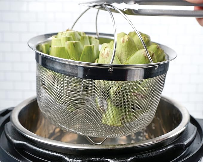 RSVP International Mesh Colander Strainer Basket with Folding Handles, 3 Quarts | For Pasta, Frying, & Salads | Dishwasher Safe | Use in Pressure Cookers | Steaming, Draining & Rinsing