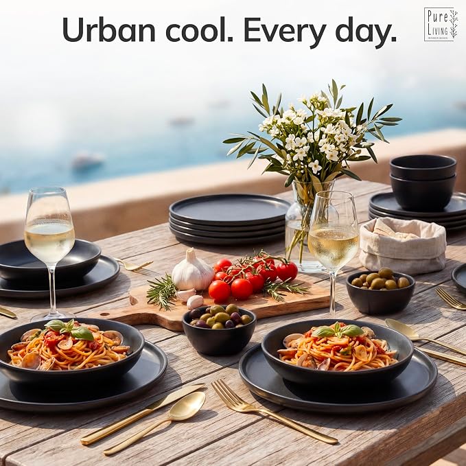 Stoneware dinnerware set 4 persons 12 pcs – Matte black plates and bowls set – Dishwasher, microwave and scratch resistant – Bowl and plate set – Dinner service Pure Living
