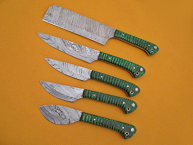 Custom made hand forged Damascus steel full tang blade kitchen knife set, Overall 40 inches Length of Damascus sharp knives (10.6+9.6+9.0+8.0+7.6) Inches, Leather suede sheath (Jigged Green)