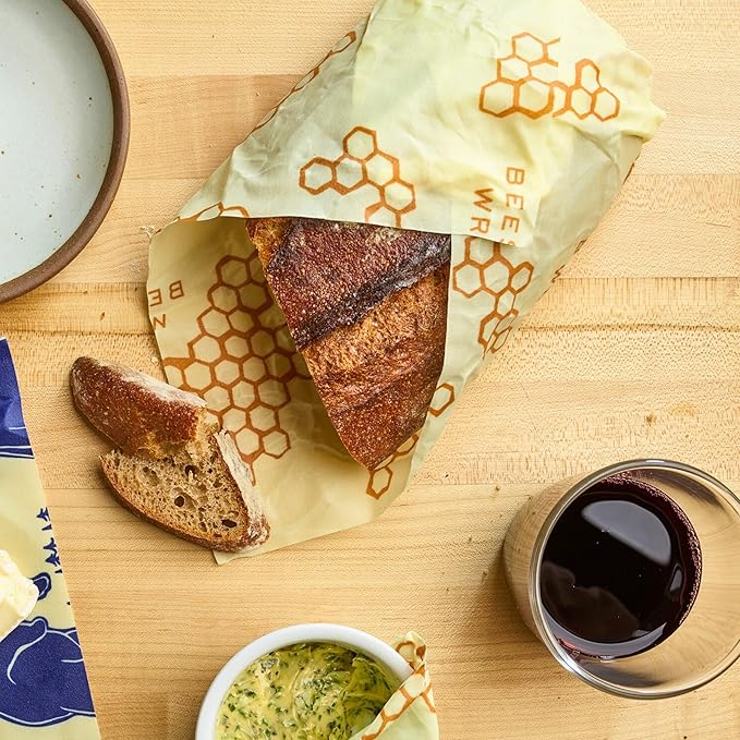 Bee's Wrap Beeswax Wraps for Bread - Beeswax Bread Wrap for Sourdough & Bread Storage - Plastic Free Made in USA Reusable Natural Food Wrap - Honeycomb