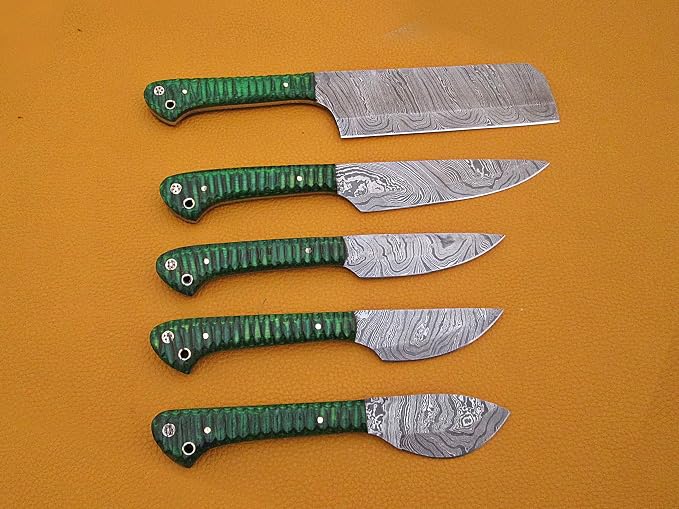 Custom made hand forged Damascus steel full tang blade kitchen knife set, Overall 40 inches Length of Damascus sharp knives (10.6+9.6+9.0+8.0+7.6) Inches, Leather suede sheath (Jigged Green)