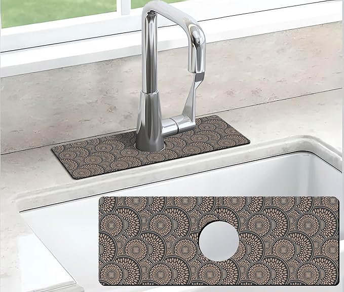 Kitchen Sink Splash Guard Faucet Mat Super Absorbent Fast Drying Mat Sink Gadgets Splash Guard Behind Faucet Drip Catcher for Kitchen (Grey, 15x5.5in)